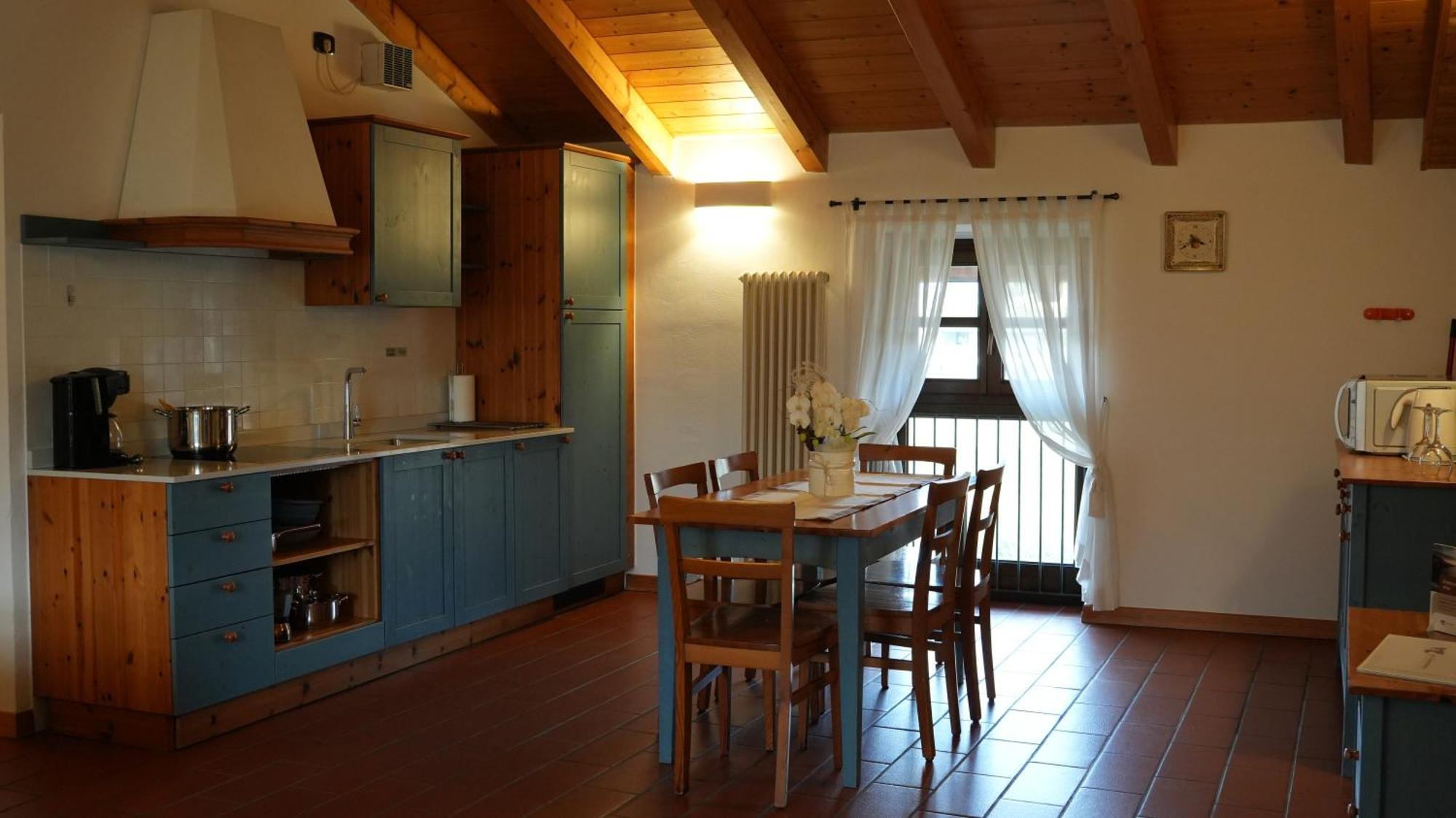 Residence La Colombera Рива дел Гарда Стая снимка